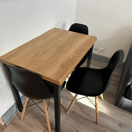Apartment Le - Lit King Size - 2 A 4 Personnes - Proche Gare